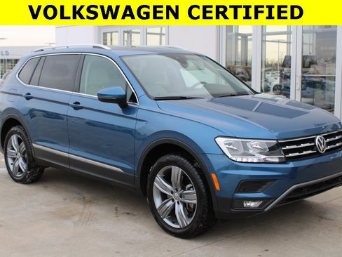 Certified 2020 Volkswagen Tiguan SEL image 1