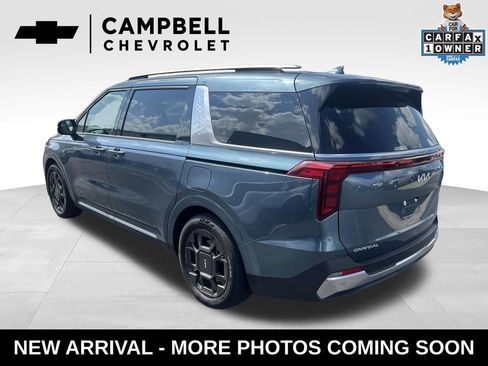 Used 2025 Kia Carnival SX FWD image 3
