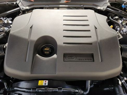 New 2026 Land Rover Discovery Limited Edition AWD/4WD image 21