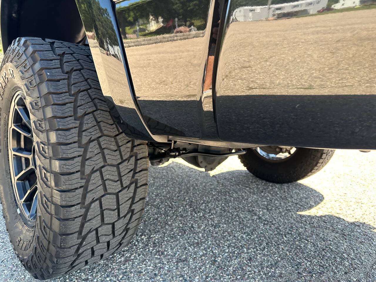 Used 2018 RAM 2500 Laramie w/ Sport Appearance Group AWD/4WD image 36