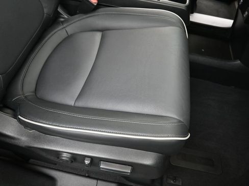 Used 2025 Honda Odyssey Touring image 12