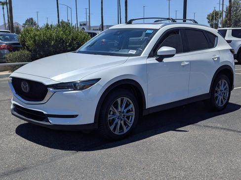 Used 2019 MAZDA CX-5 Grand Touring w/ GT Premium Package FWD image 5