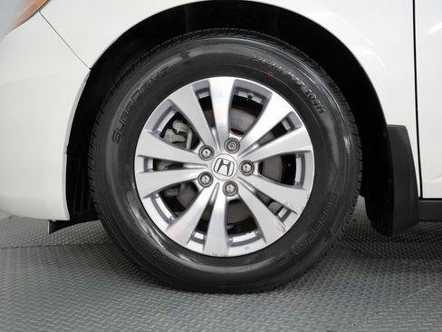 Used 2016 Honda Odyssey EX-L image 61