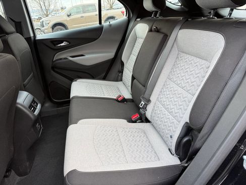 Used 2023 Chevrolet Equinox LS image 10
