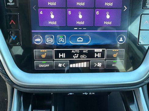 Certified 2022 Subaru Outback Premium image 18