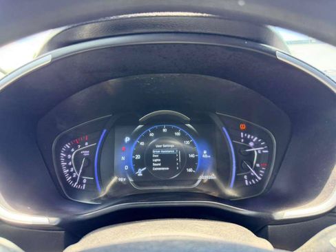 Used 2020 Hyundai Santa Fe SEL FWD image 36