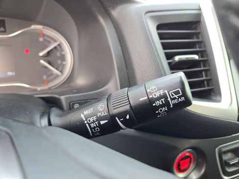 Used 2018 Honda Pilot EX-L image 26