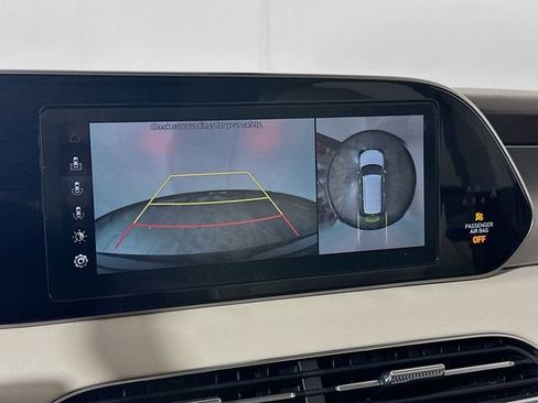 Used 2020 Hyundai Palisade Limited image 15