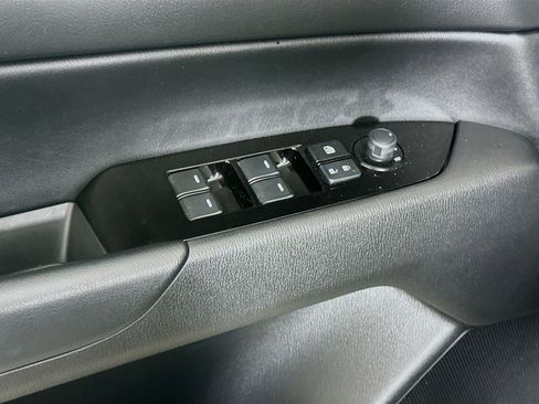 Used 2025 MAZDA CX-5 AWD 2.5 S w/ Preferred Package image 15