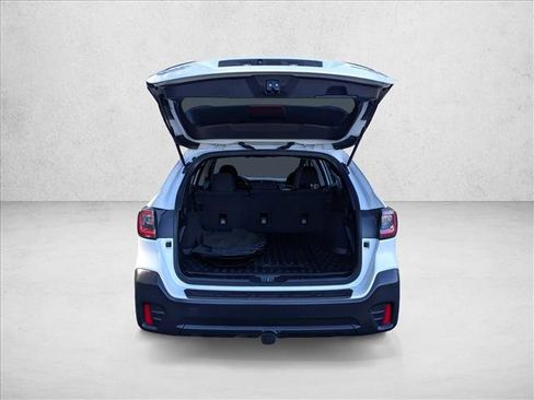 Used 2020 Subaru Outback image 7