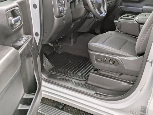 Used 2024 Chevrolet Silverado 1500 Custom AWD/4WD image 26