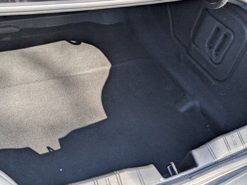 Used 2021 Chevrolet Camaro LT image 13