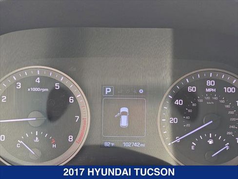 Used 2017 Hyundai Tucson SE image 16