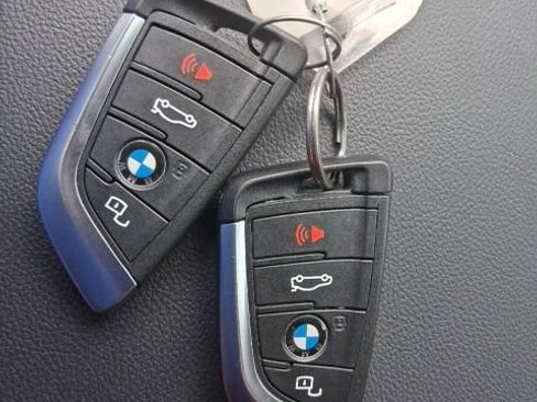 Used 2024 BMW X3 sDrive30i w/ Parking Assistance Package RWD image 19