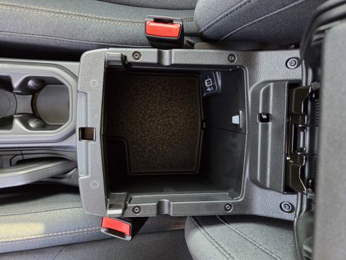 New 2025 Jeep Gladiator Sport AWD/4WD image 27