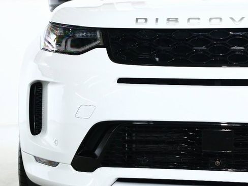 Used 2025 Land Rover Discovery Sport S image 42