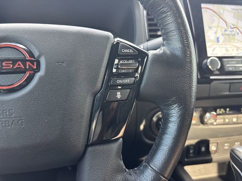 Used 2022 Nissan Frontier PRO-4X w/ Pro-4X Premium Package image 29