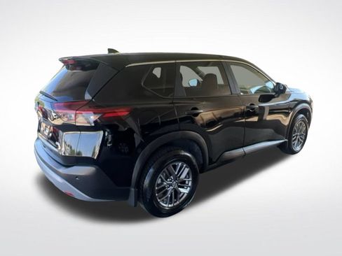 Used 2023 Nissan Rogue S AWD/4WD image 42