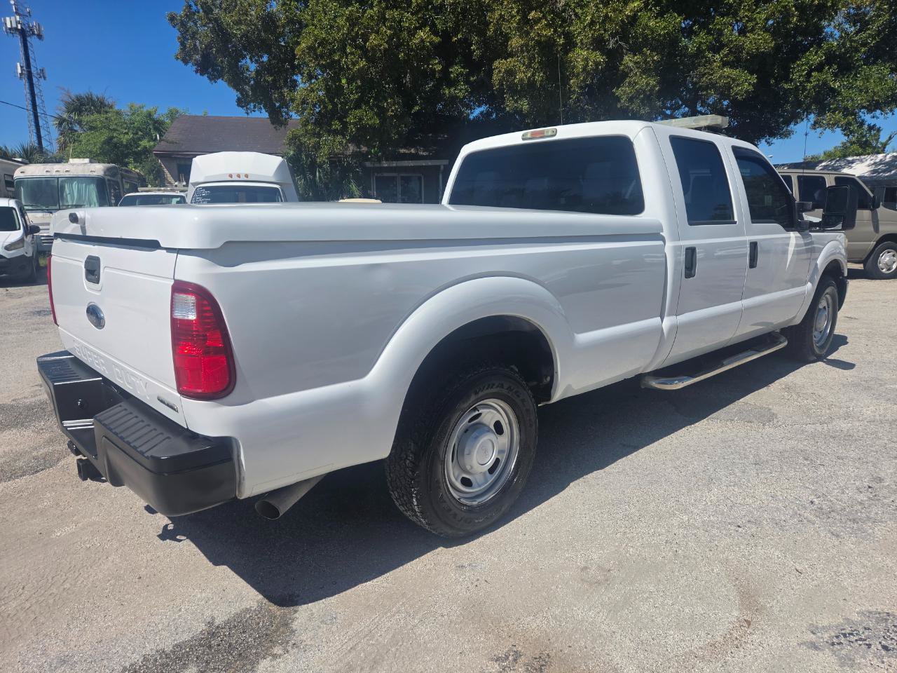 Used 2016 Ford F250 XL RWD image 4