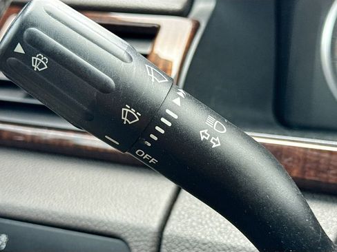 Used 2008 Ford Taurus Limited image 12