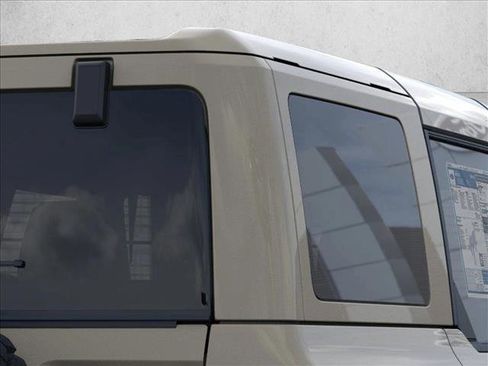 New 2026 Ford Bronco Badlands image 25