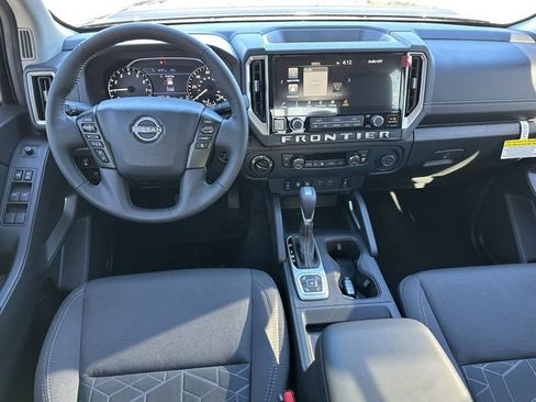 New 2026 Nissan Frontier SV w/ SV Convenience Package image 17