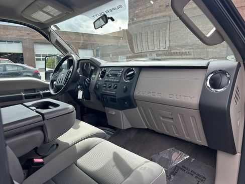 Used 2009 Ford F250 XLT image 27
