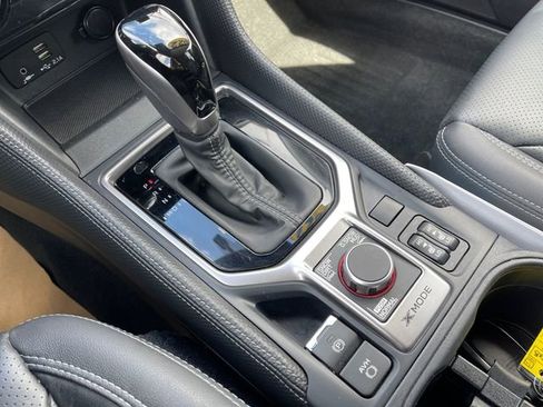 Used 2022 Subaru Forester Limited image 33