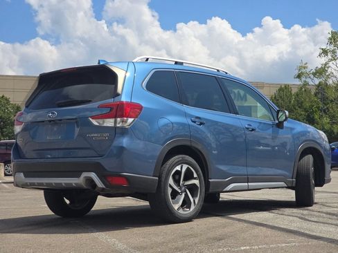 Used 2022 Subaru Forester Touring AWD/4WD image 17