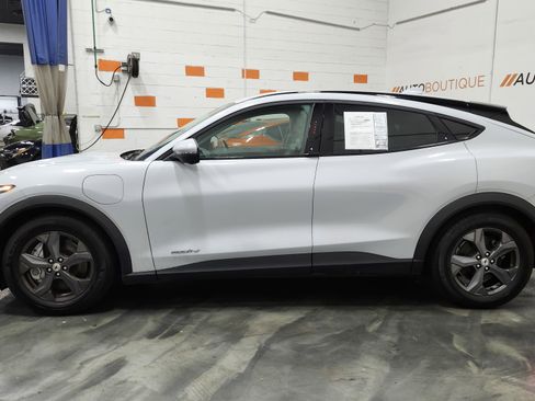 Used 2021 Ford Mustang Mach-E Select w/ Comfort/Technology Package image 16