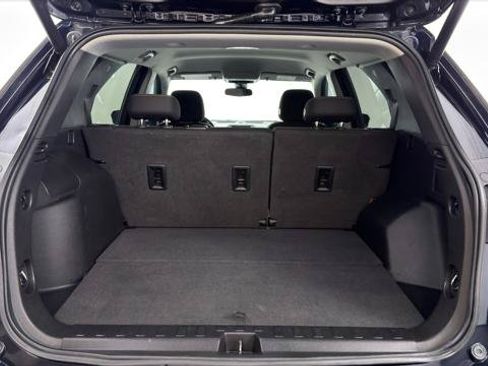 Used 2020 Chevrolet Equinox LT w/ Driver Convenience Package FWD image 19