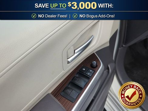 Used 2022 Toyota Sienna XLE image 16