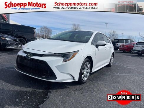 Used 2020 Toyota Corolla LE image 1