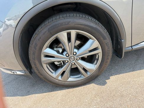 Used 2019 Nissan Murano Platinum w/ Cargo Package FWD image 4