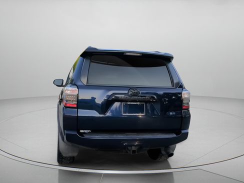 Used 2020 Toyota 4Runner Venture w/ Moonroof Package AWD/4WD image 24