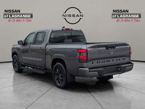 New 2026 Nissan Frontier SV w/ SV Convenience Package image 7