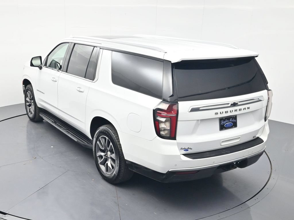 Used 2022 Chevrolet Suburban LT w/ LT Signature Plus Package AWD/4WD image 42