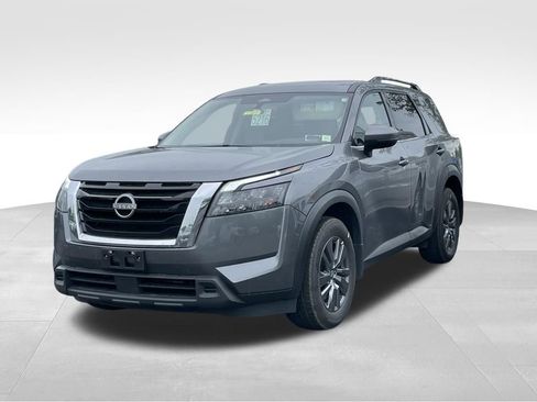 Certified 2025 Nissan Pathfinder SV w/ Cargo Package AWD/4WD image 2
