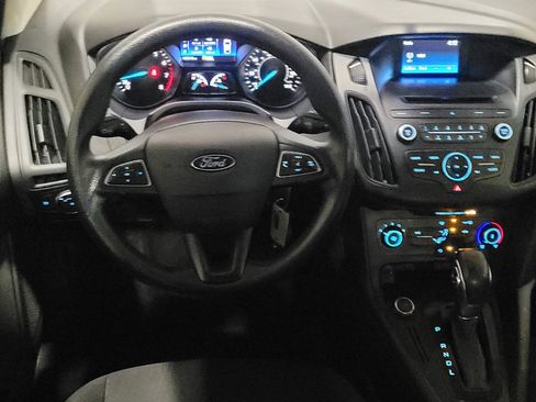 Used 2017 Ford Focus S image 22