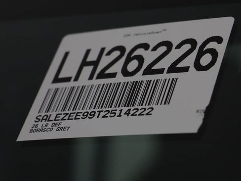 New 2026 Land Rover Defender 110 OCTA AWD/4WD image 29