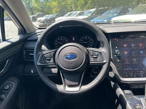 Certified 2025 Subaru Outback Premium w/ Popular Package #1A AWD/4WD image 17