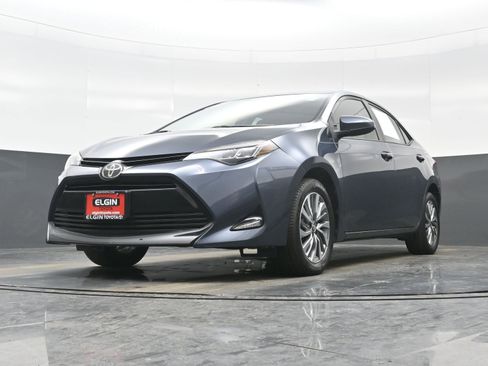 Used 2019 Toyota Corolla XLE image 30