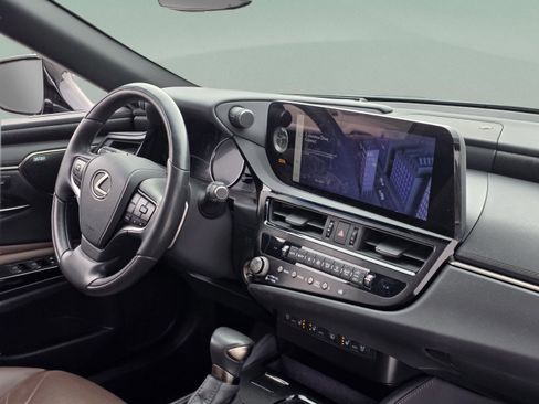 Certified 2024 Lexus ES 350 Ultra Luxury w/ Accessory Package (Z2) image 25