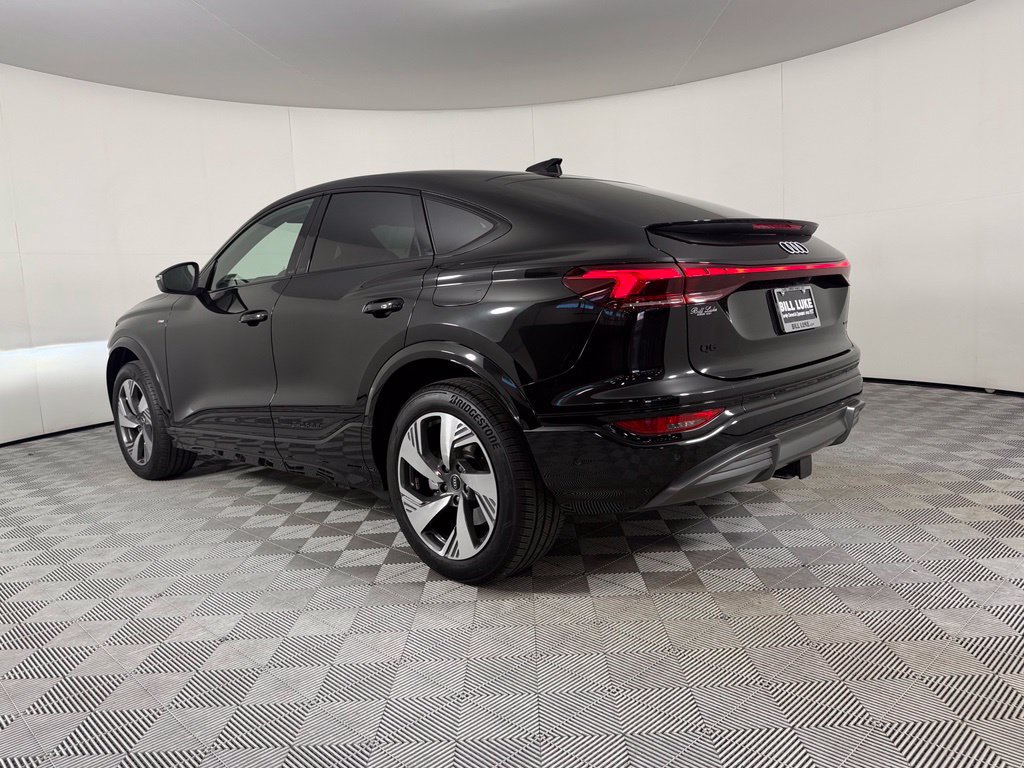 Used 2025 Audi Q6 e-tron Premium Plus w/ Premium Plus AWD/4WD image 9
