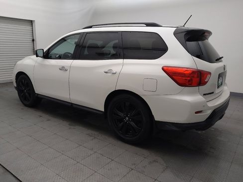 Used 2018 Nissan Pathfinder SL w/ Midnight Edition Package image 3
