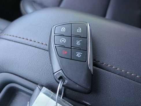 Used 2022 Chevrolet Tahoe High Country AWD/4WD image 37