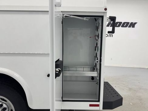 New 2026 Chevrolet Express 3500 w/ Power Convenience Package RWD image 25