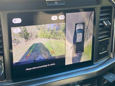 Used 2026 Ford F450 Lariat image 23