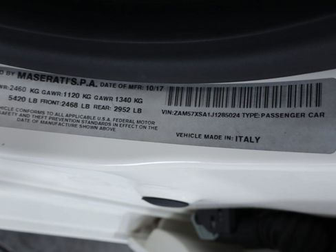 Used 2018 Maserati Ghibli image 47