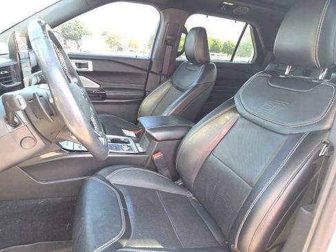 Used 2021 Ford Explorer ST w/ Equipment Group 401A AWD/4WD image 5